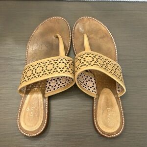 Size 8 Kate Spade Sandals